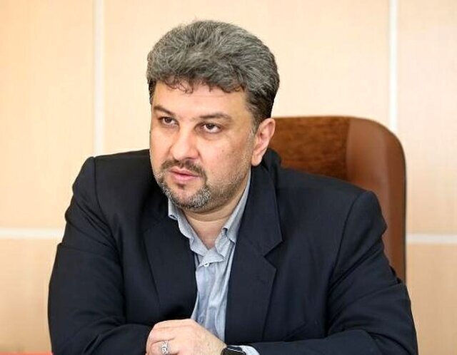  مدیرعامل توانیر: تعطیلی ادارات تهران درخواست وزارت نیرو نبود؛ هیچ ارتباطی هم با کمبود برق ندارد / مشترکان نسبت به مصرف بهینه برق حساس‌تر باشند تا بتوانیم از شرایط حاضر عبور کنیم