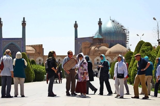 وزارت میراث فرهنگی: ۲۰ اینفلوئنسر خارجی برای تولید محتوای گردشگری به ایران می آیند