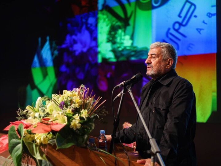 سردار جعفری: حرکت بیانیه گام دوم انقلاب کند است/ برخی دستگاه های اجرایی با حرکات مردم در گام دوم انقلاب مخالفت می کنند؛ باید چاره اندیشی شود