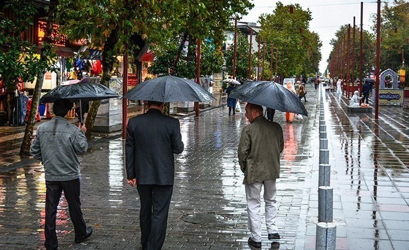  کاهش ۳۰ درصدی بارش در تهران/ امکان وقوع طوفان و سیل در تابستان