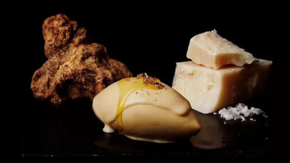  گران‌ترین بستنی جهان؛ ژاپنی‌ها بستنی ۶۲۰۰ یورویی تولید کردند