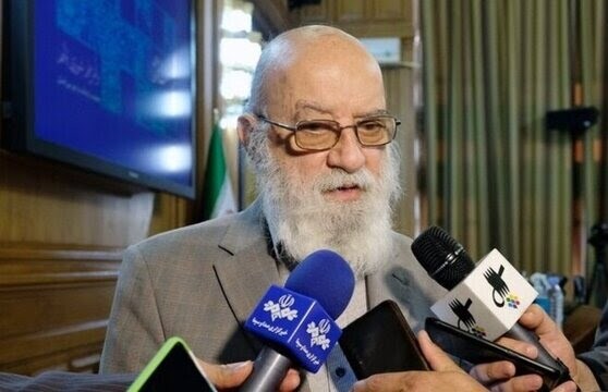  چمران: هیچ هتلی در پارک ساخته نمی‌شود / جز مسجد، کتابخانه و تاسیسات چیزی در پارک‌ها ساخته نمی‌شود