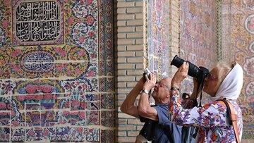  عقب افتادن گردشگری ایران از ترکیه و عربستان بیشتر افراد مسن به‌عنوان گردشگر وارد ایران می‌شوند؛ «کشورها به شهروندان‌شان می‌گویند اگر به‌ایران سفر کردید و مشکلی پیش آمد به‌عهده خودتان است»