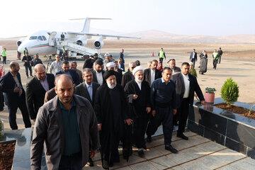  یک کارشناس: به جای آنکه بسازند دیگران را خراب می‌کنند پشت پرده ماجرای افتتاح دوباره فرودگاه سقز با اسم رمز «افتتاح نمایشی» / چه کسی دروغ می‌گوید؟