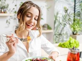  زنان چه بخورند که بیماری شدید نگیرند؟