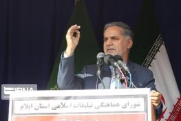 نقوی حسینی: جریان خالص‌ساز محصول جریان انحرافی است/ آقایانی که جایگاه سیاسی دارند، در دوران قدرت مشایی جایگاه گرفتند/ دوستان از سایه به آفتاب نیامدند