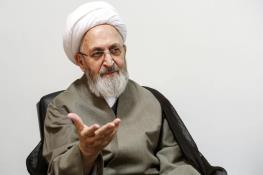  نامه آیت‌الله سبحانی به قالیباف: تعطیلی «شنبه» برخلاف قانون اساسی است / در قانون اساسی، «زبان فارسی» زبان رسمی کشور است؛ آیا می‌توان عبری را هم به رسمیت شناخت؟!
