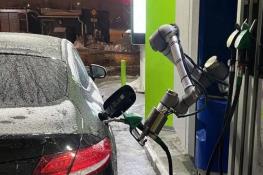  ربات‌ها متصدی پمپ بنزین