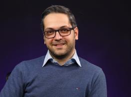  کاربران «اسنپ‌فود» به زودی هدف سارقان قرار می‌گیرند پرده‌برداری یک کارشناس IT از فاجعه‌ای که در «اسنپ‌فود» رخ داده‌است/ فروش اطلاعات به یک پیامک تبلیغاتی ساده ختم نمی‌شود!