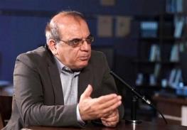  کنایه عباس عبدی به امیرحسین ثابتی: اگر رانتِ «استصواب» نبود با ۳درصد رای نمی‌شد به مجلس رفت و ادای مصدق را درآورد