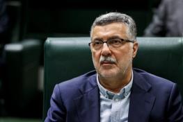 انتقاد تند روزنامه اصولگرا از توهین مدیر ارشد صدا و سیما به ظفرقندی؛ اگر وزیر بهداشت با منافقین برابری می‌کند، رئیس‌جمهوری که او را انتخاب کرده، چیست؟