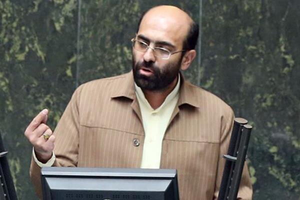  بیگی‌نژاد، نماینده مجلس : درباره ایده «جمع آوری طلا به جای پرداخت حق بیمه» پاسخی ندارم / نفع افرادِ شاغل، در ماندن است نه بازنشسته شدن / قانون بازنشستگی قانون بدی نیست اما احتمال اصلاح آن بسیار زیاد است