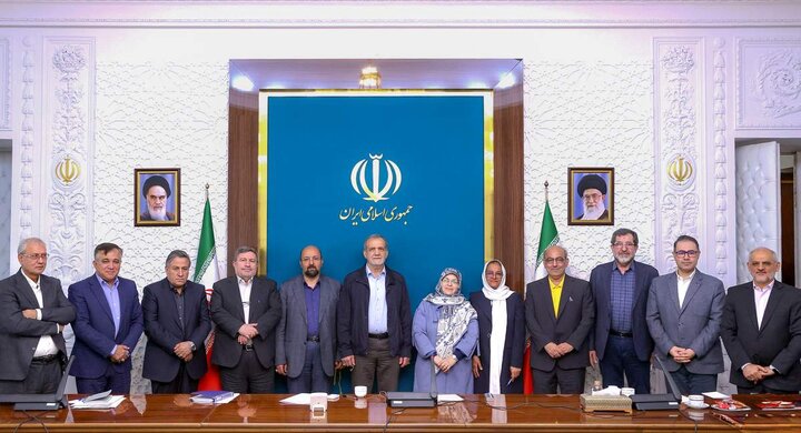 بررسی سازوکار کمیته پایش و داوری جبهه اصلاحات در گفتگوی «خبرآنلاین» با جواد امام سخنگوی جبهه اصلاحات: لازم باشد از پزشکیان انتقاد هم می کنیم/ او باید پاسخگوی مردم باشد