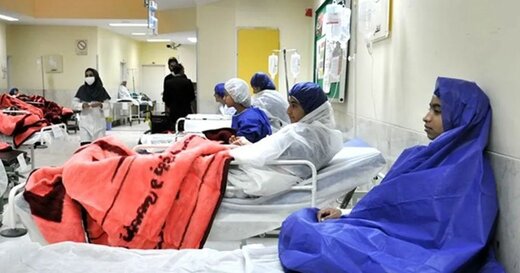  سه ماه پس از اولین مسمومیت، ابهامات و سوالات همچنان پابرجاست آقای رئیسی! «کمیته حقیقت‌یاب» مسمومیت سریالی دانش‌آموزان تشکیل دهید