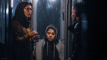  به بهانه اکران آنلاین فیلم‌های سینمایی لو رفته اکران آنلاین، نام دیگر فیلم‌کُشی/ پروژه نجات «تفریق» و «بی‌رویا»، موفق شده یا شکست خورده؟